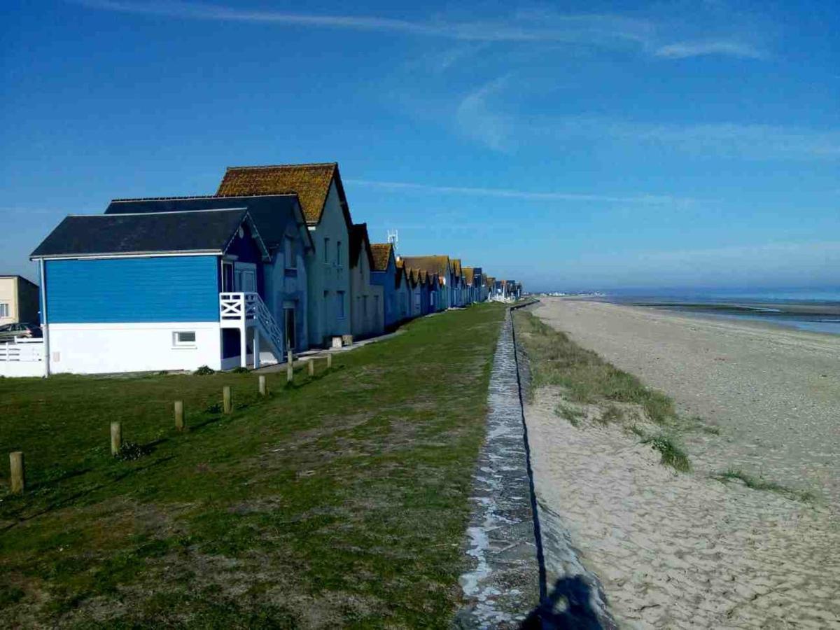Le Pigeonnier Utah Beach Сант-Мари-дю-Мон Екстериор снимка